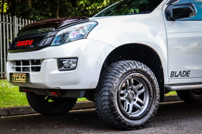 2025 Isuzu D-max