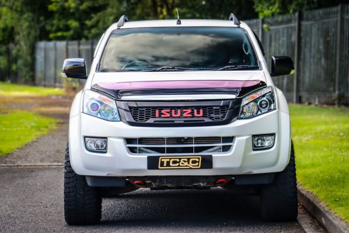 2025 Isuzu D-max