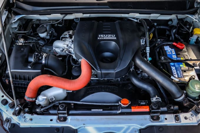 2025 Isuzu D-max