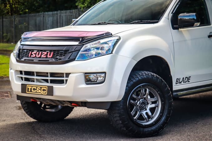 2025 Isuzu D-max