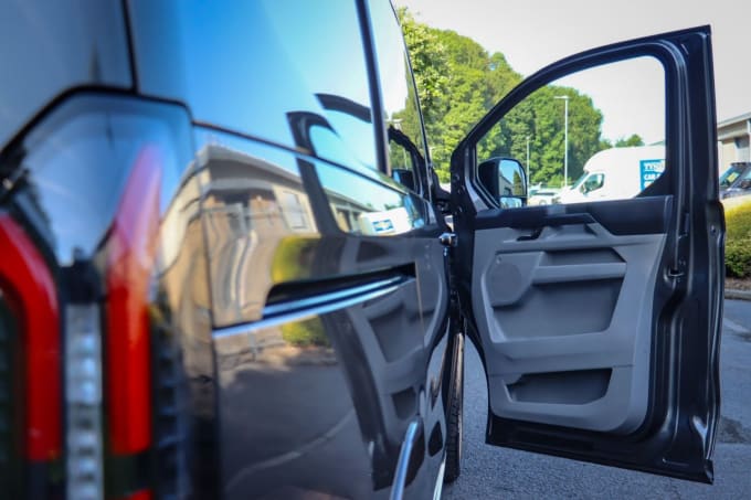 2025 Ford Transit Custom