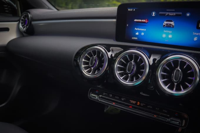 2025 Mercedes-benz A-class