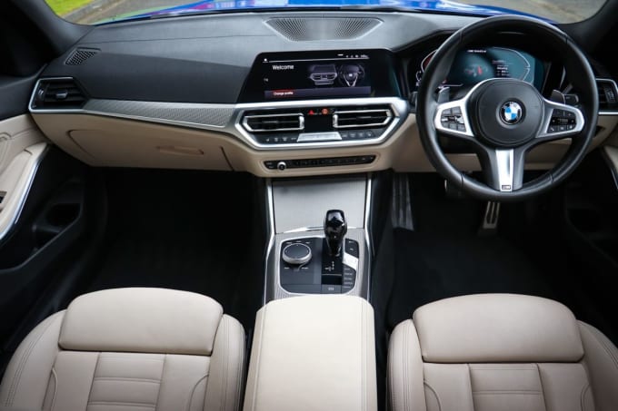 2025 BMW 3 Series