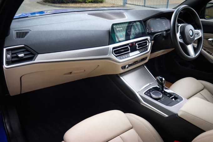 2025 BMW 3 Series