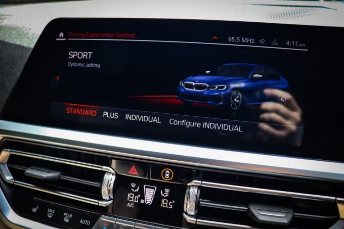 2025 BMW 3 Series