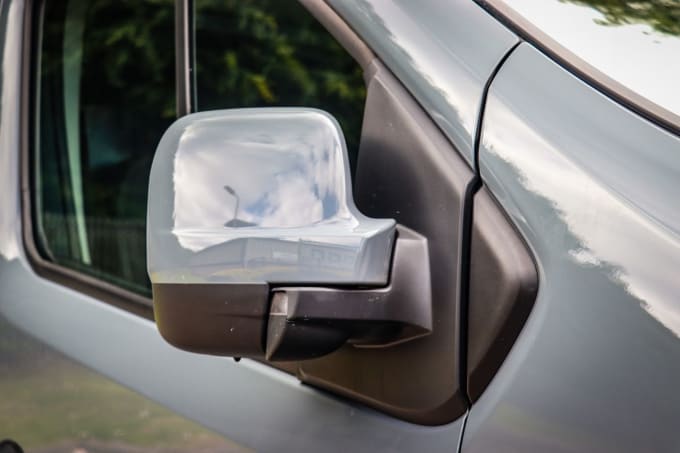 2025 Nissan Primastar