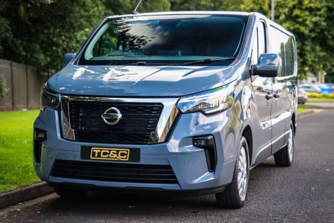 2025 Nissan Primastar