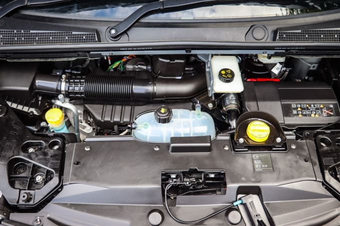 2025 Nissan Primastar