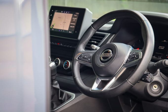 2025 Nissan Primastar