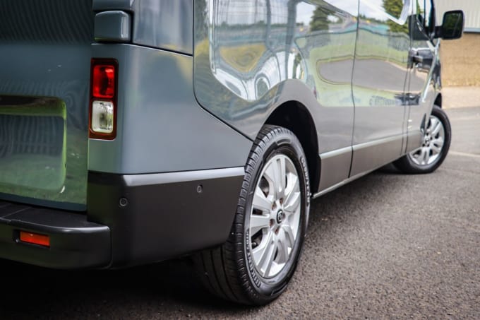 2025 Nissan Primastar