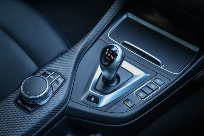 2025 BMW M2