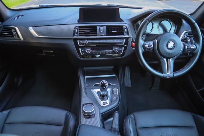 2025 BMW M2