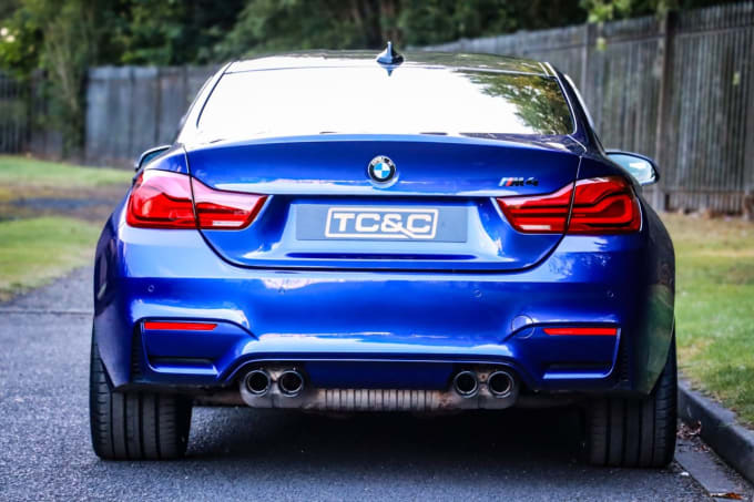 2025 BMW M4