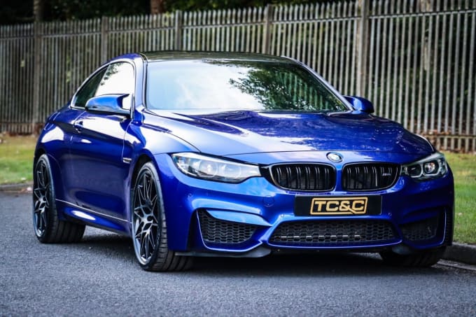 2025 BMW M4