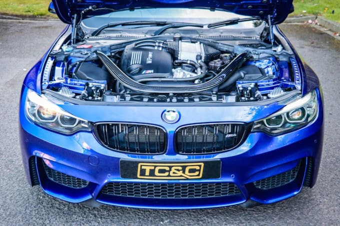 2025 BMW M4