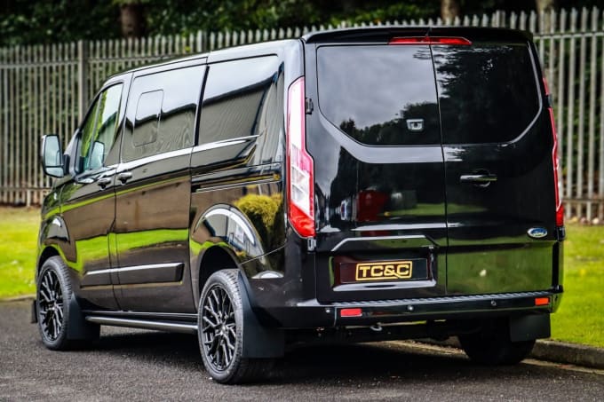 2023 Ford Transit Custom