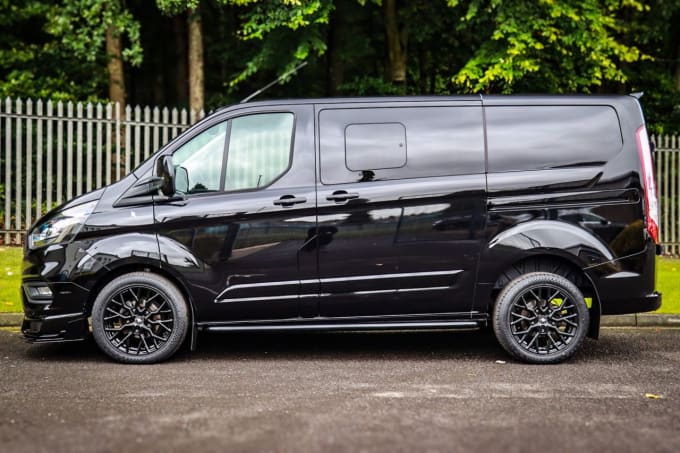 2023 Ford Transit Custom