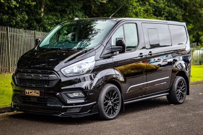 2023 Ford Transit Custom