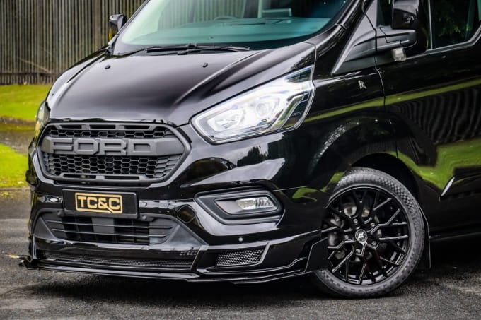 2023 Ford Transit Custom
