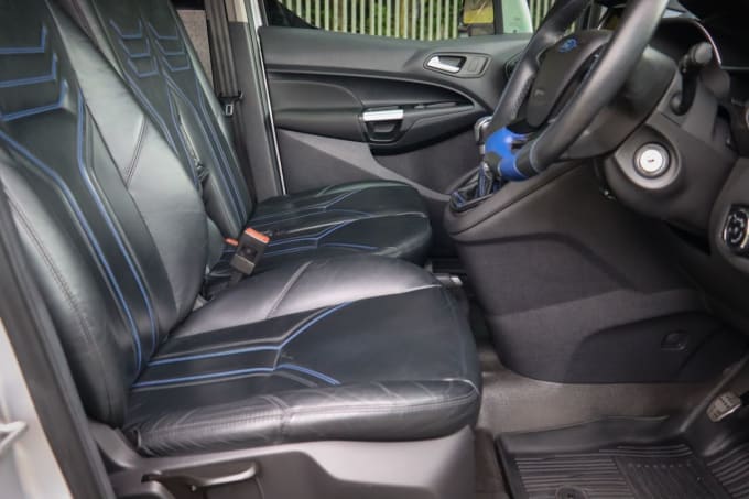 2025 Ford Transit Connect