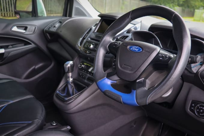 2025 Ford Transit Connect