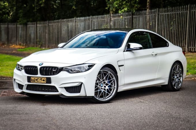 2025 BMW M4