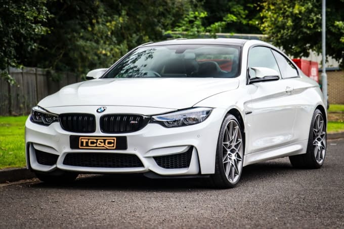 2025 BMW M4