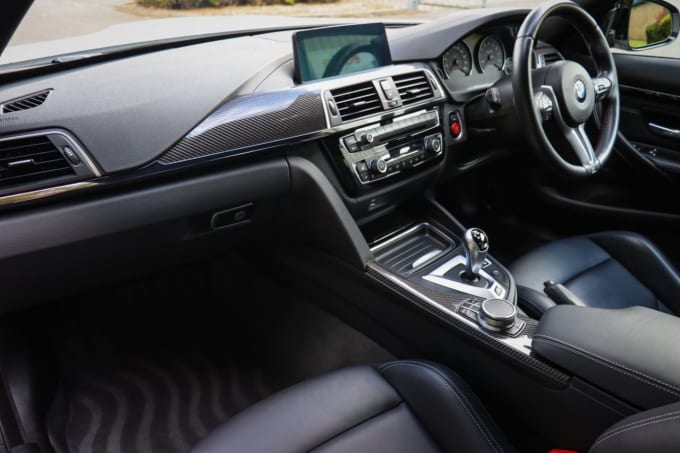 2025 BMW M4