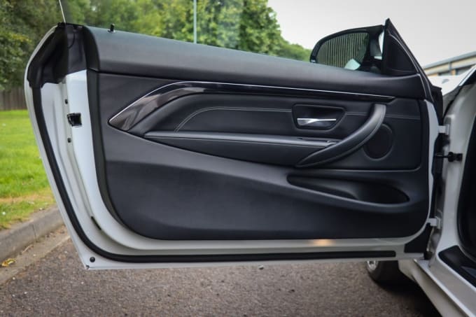 2025 BMW M4