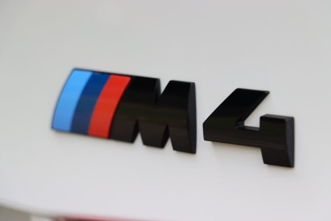2025 BMW M4