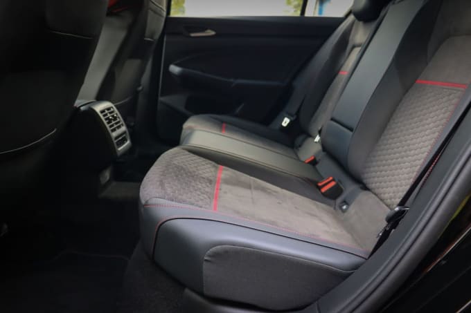 2025 Volkswagen Golf
