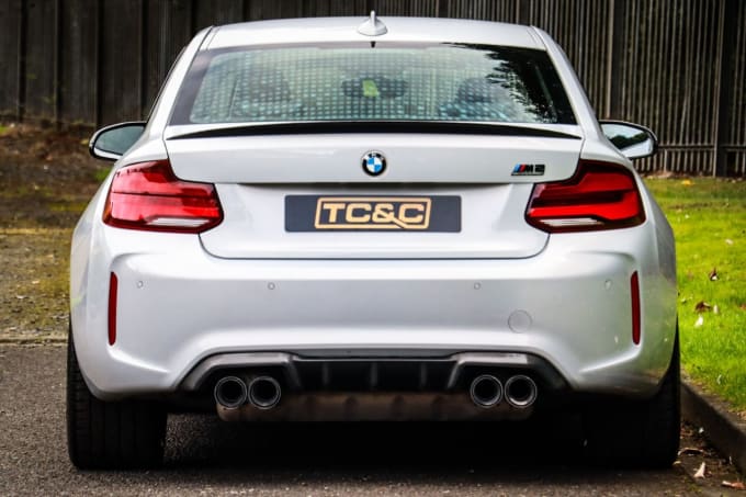 2019 BMW M2