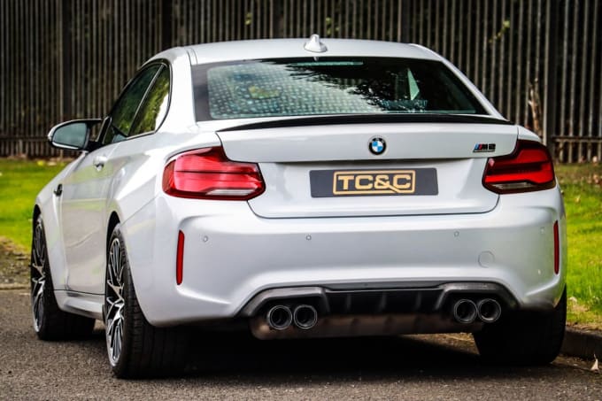 2019 BMW M2