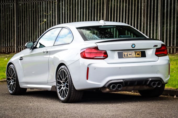 2019 BMW M2
