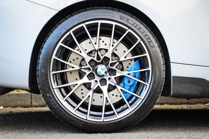 2019 BMW M2