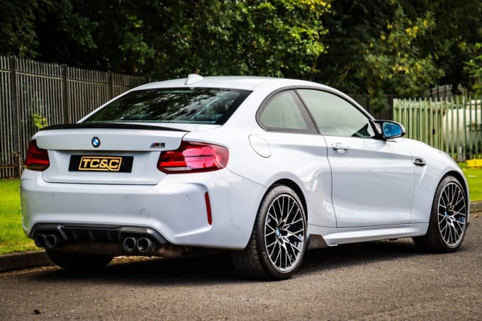 2019 BMW M2