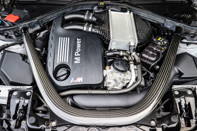 2019 BMW M2