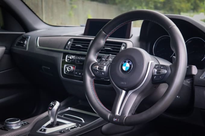 2019 BMW M2