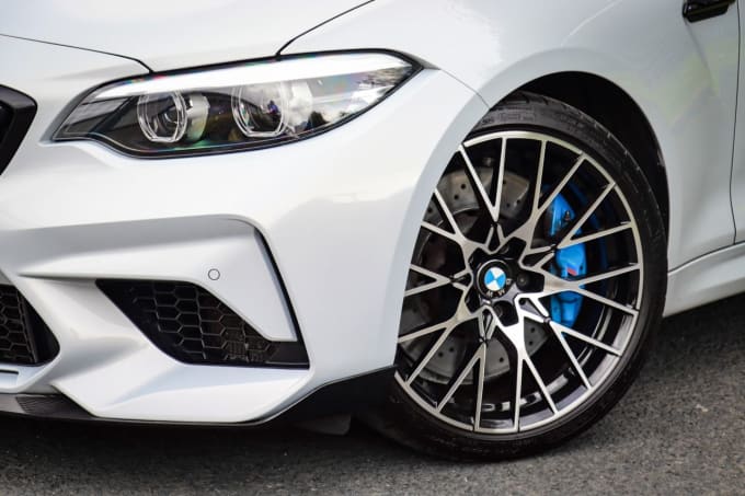2019 BMW M2