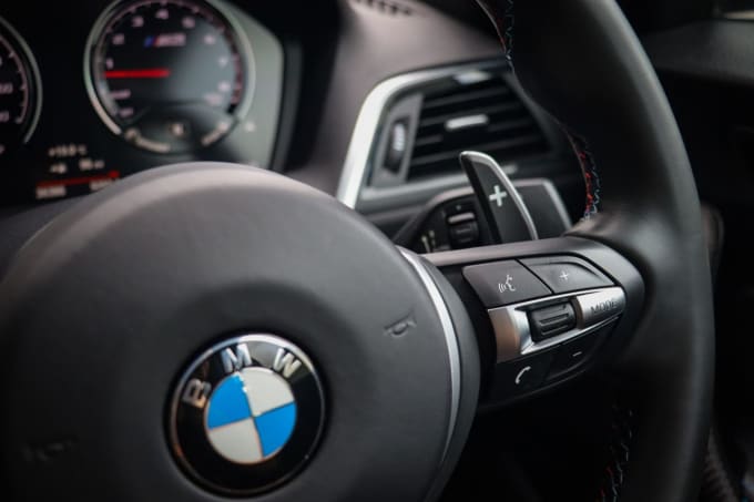 2019 BMW M2