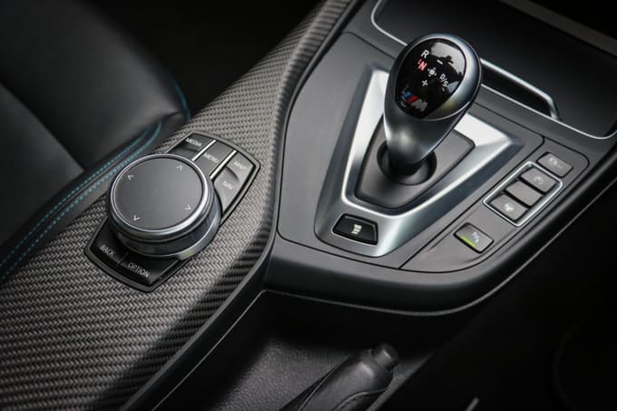 2019 BMW M2