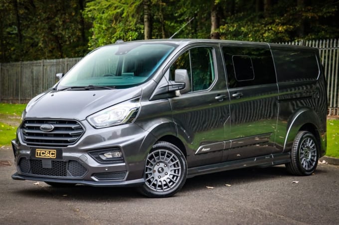 2023 Ford Transit Custom