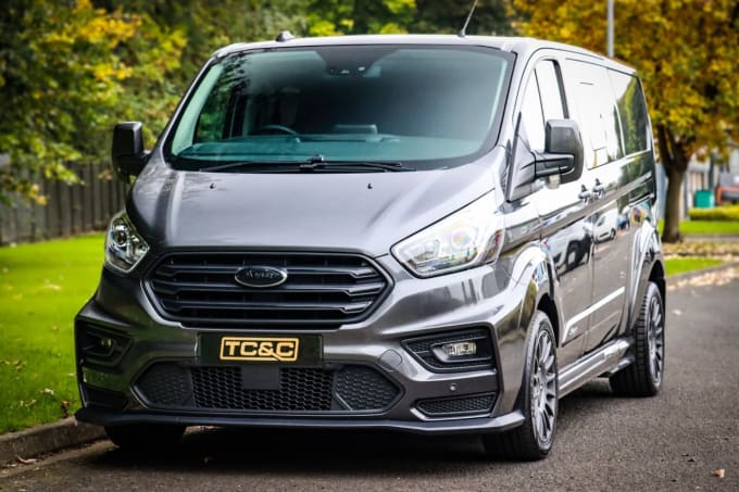 2023 Ford Transit Custom