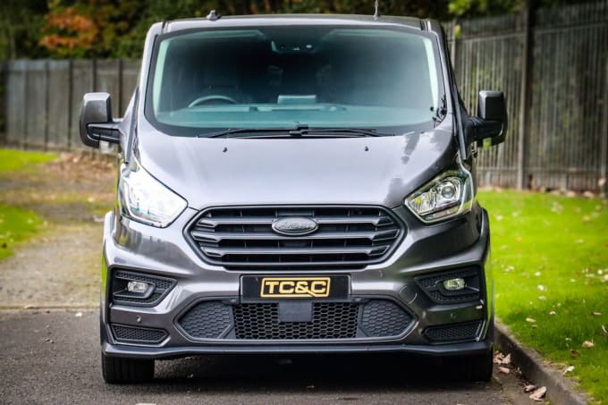 2023 Ford Transit Custom
