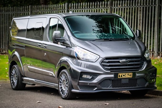 2023 Ford Transit Custom