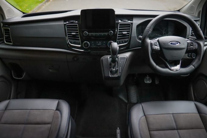 2023 Ford Transit Custom