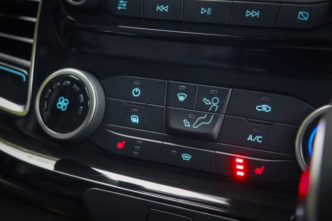 2023 Ford Transit Custom