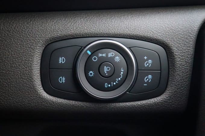 2023 Ford Transit Custom