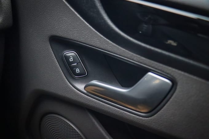 2023 Ford Transit Custom