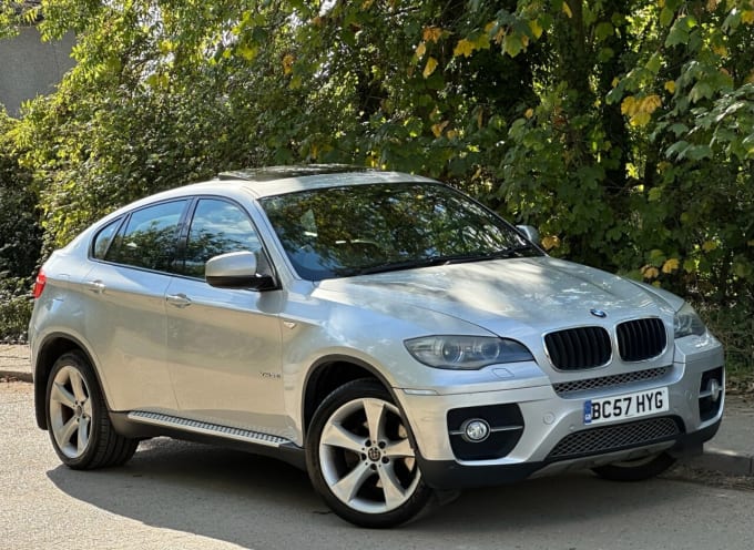 2025 BMW X6 M